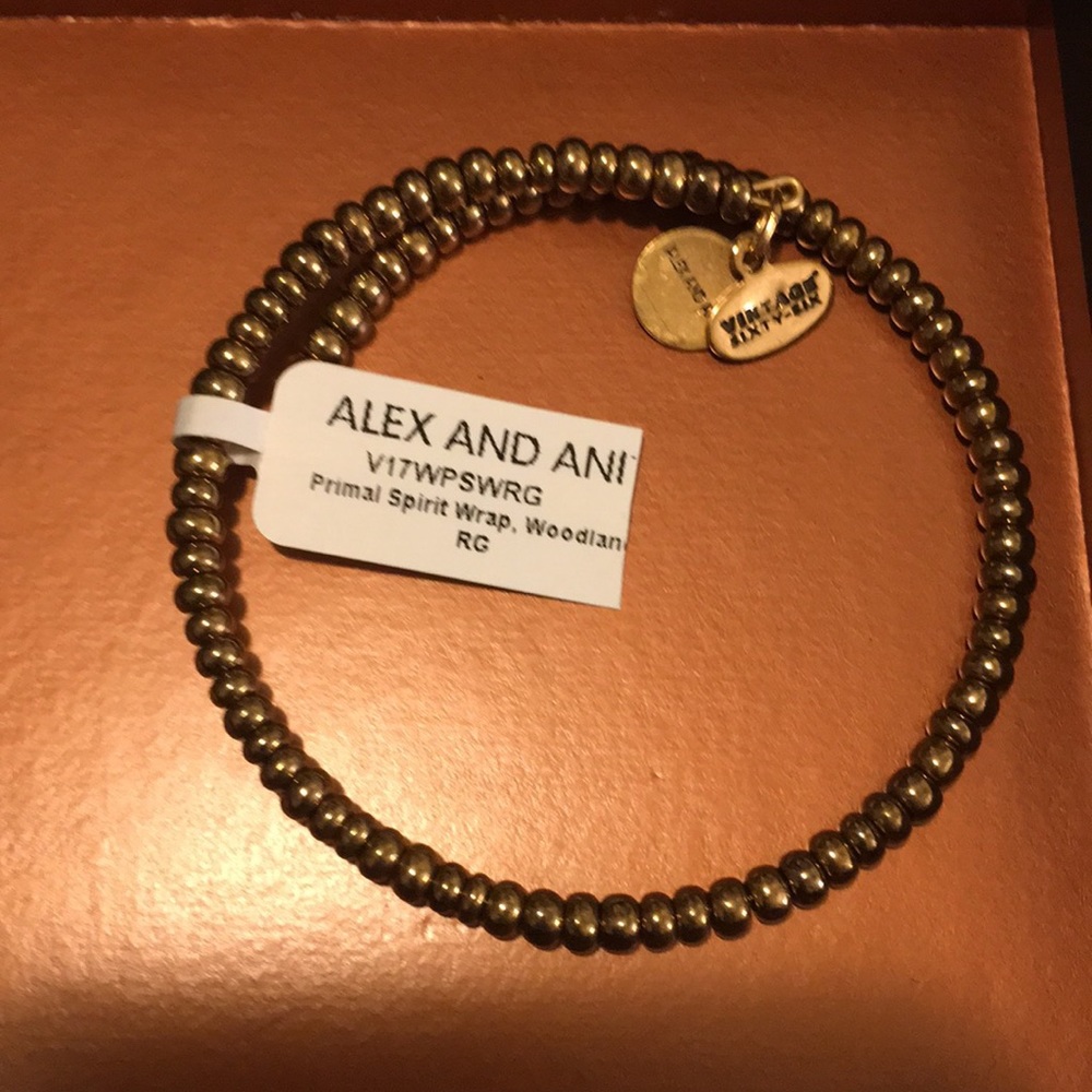 Expandable bracelet